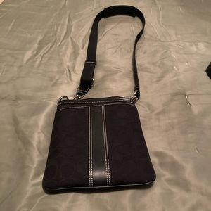 Coach Crossbody Bag (black)